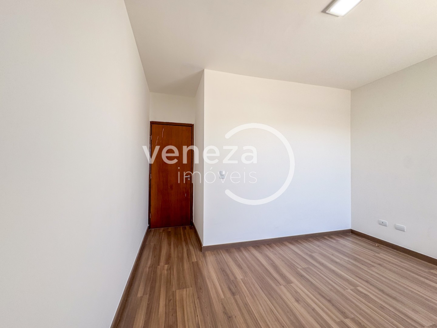 Casa Residencial para locação no bairro Residencial Santa Rita V de Londrina - Foto 8