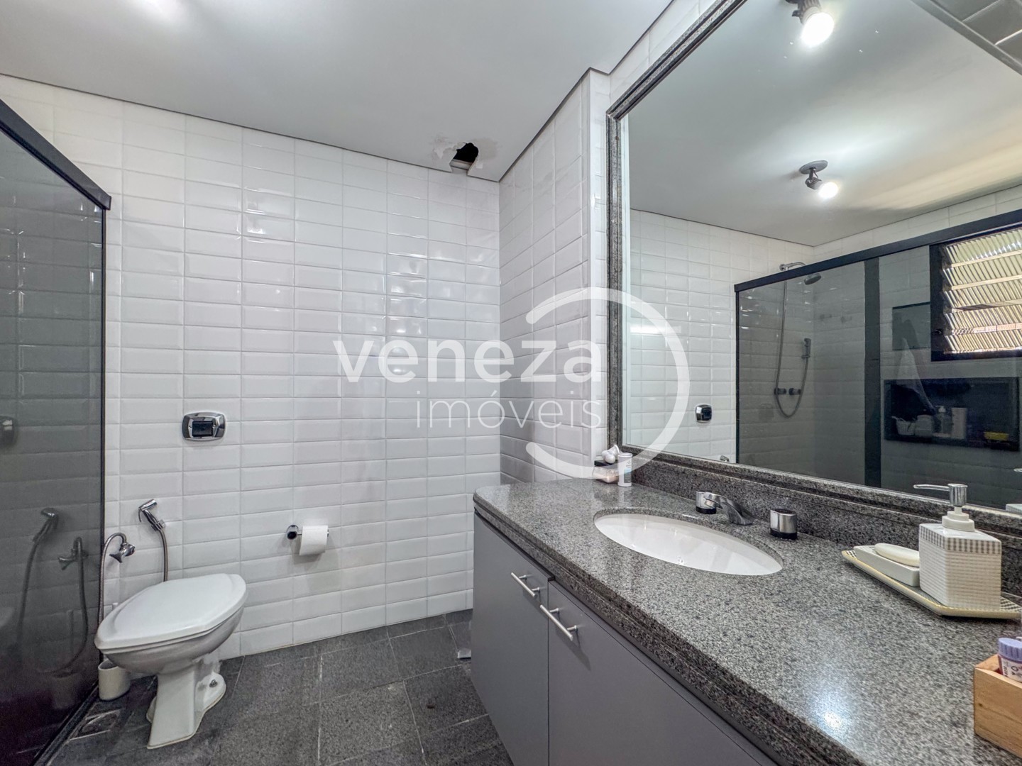Apartamento para locação no bairro Centro de Londrina - Foto 26
