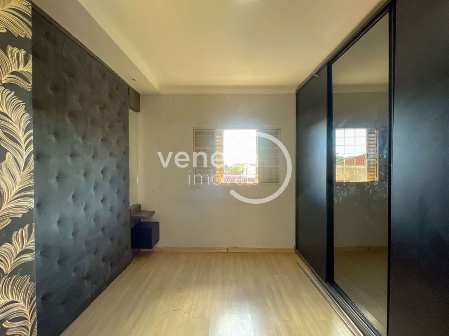 Casa Residencial para locação no bairro Jardim Continental de Londrina - Foto 12
