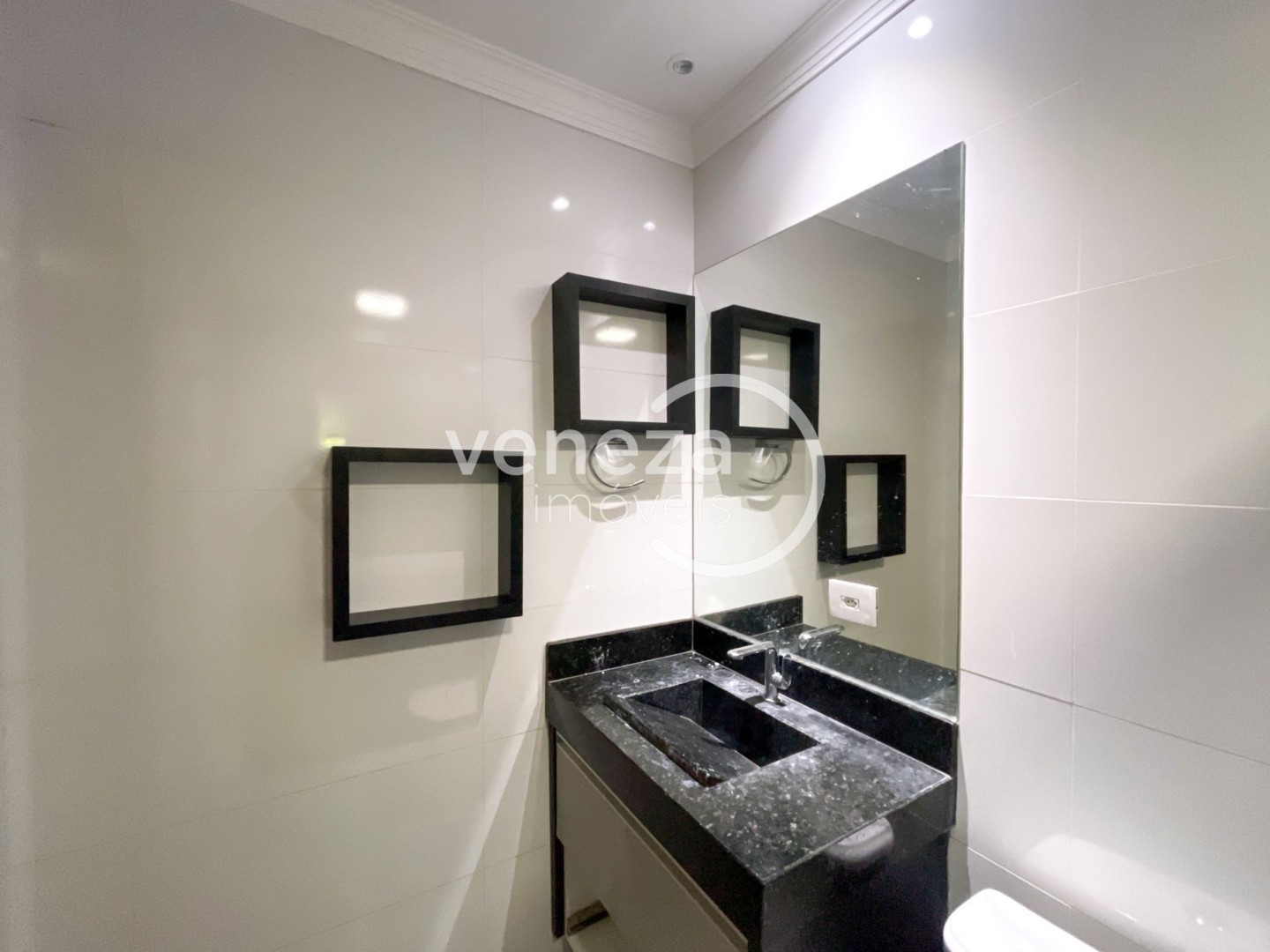 Casa Residencial para locação no bairro Jardim Continental de Londrina - Foto 17
