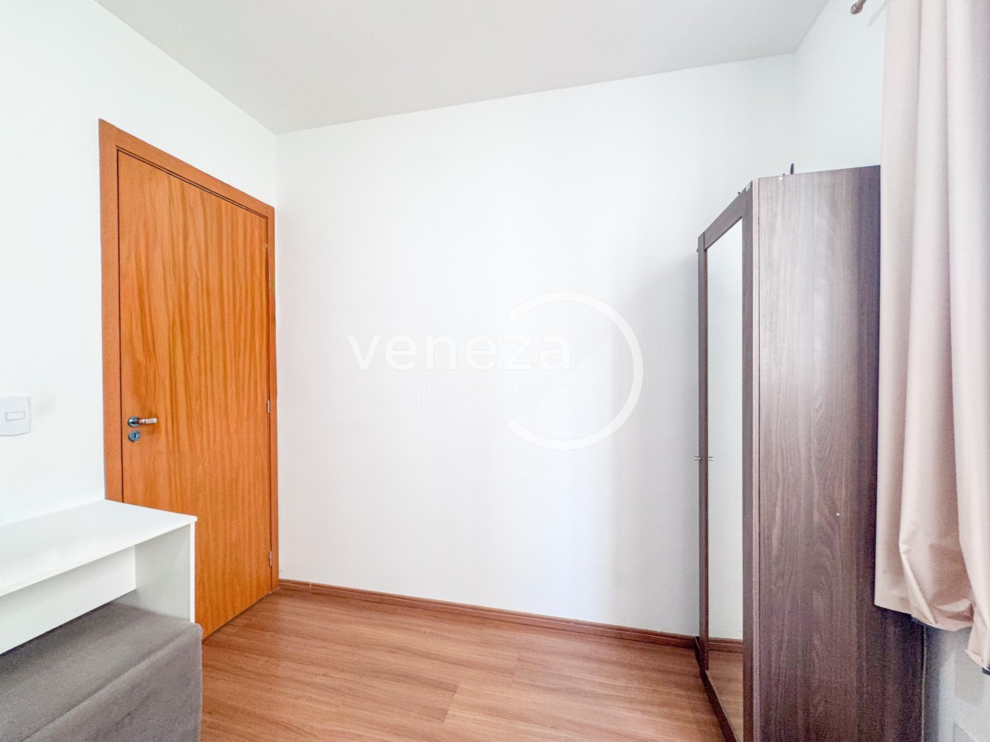 Apartamento para locação no bairro Jardim Lago Norte de Londrina - Foto 8