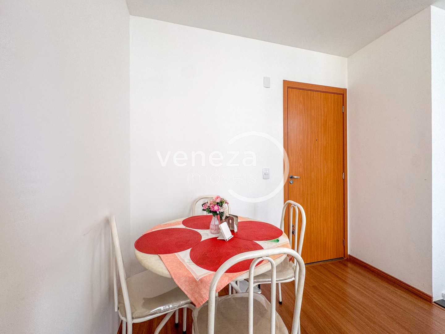 Apartamento para locação no bairro Jardim Lago Norte de Londrina - Foto 7