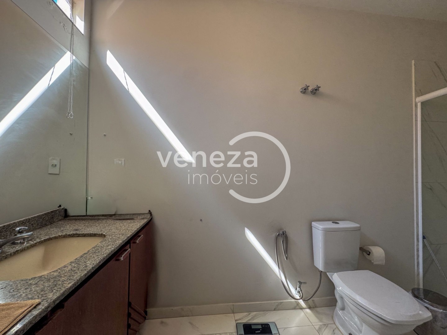 Casa Residencial para locação no bairro Caravelle de Londrina - Foto 45