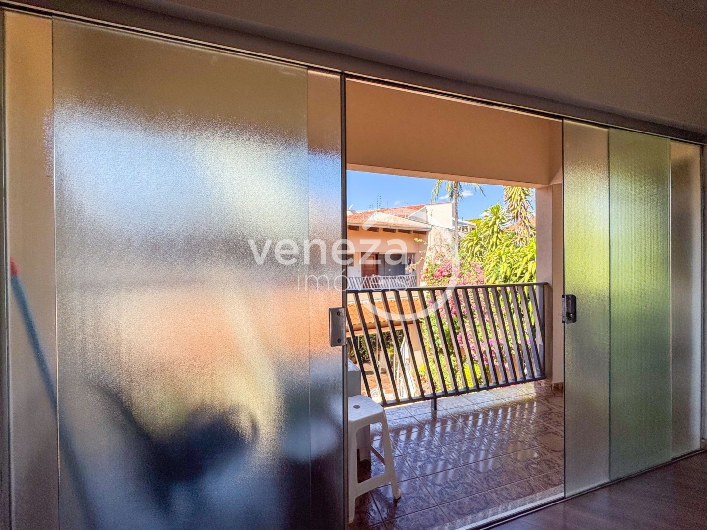 Casa Residencial para locação no bairro Caravelle de Londrina - Foto 25