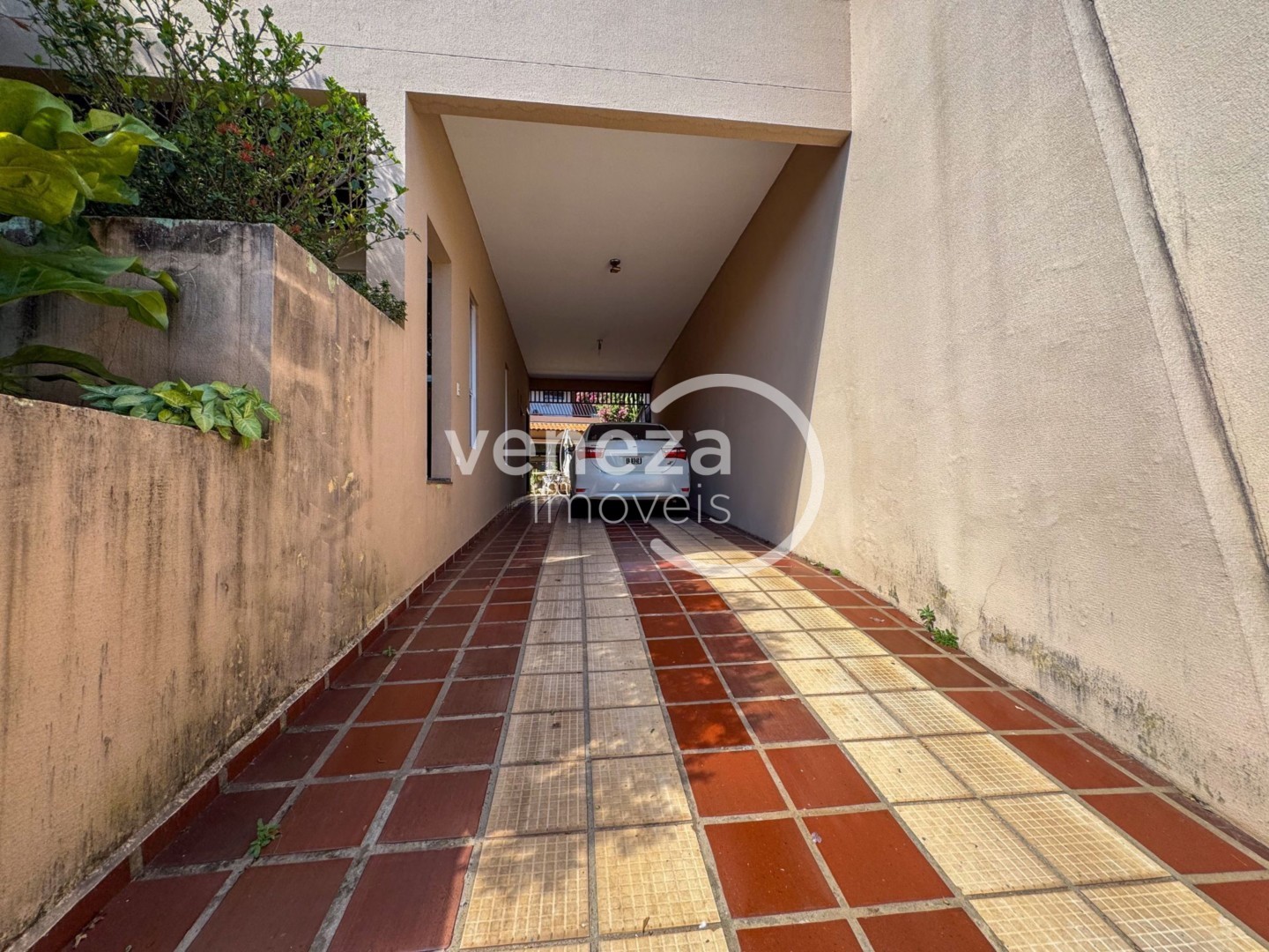 Casa Residencial para locação no bairro Caravelle de Londrina - Foto 47