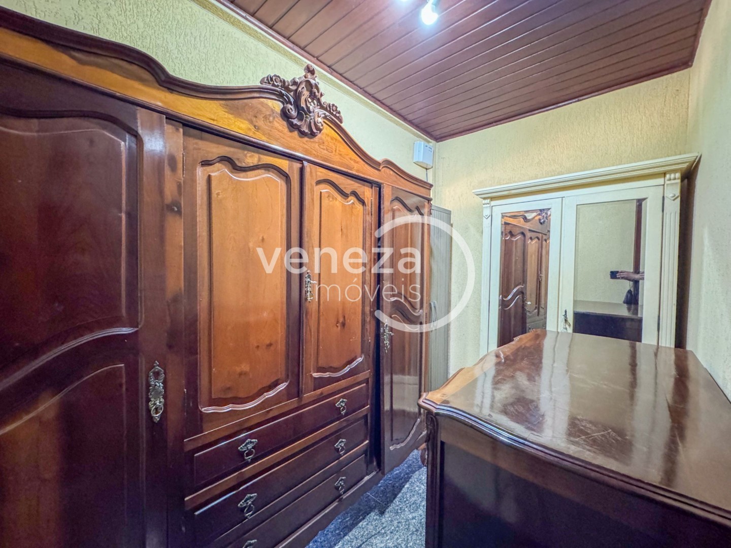 Casa Residencial para locação no bairro Caravelle de Londrina - Foto 14
