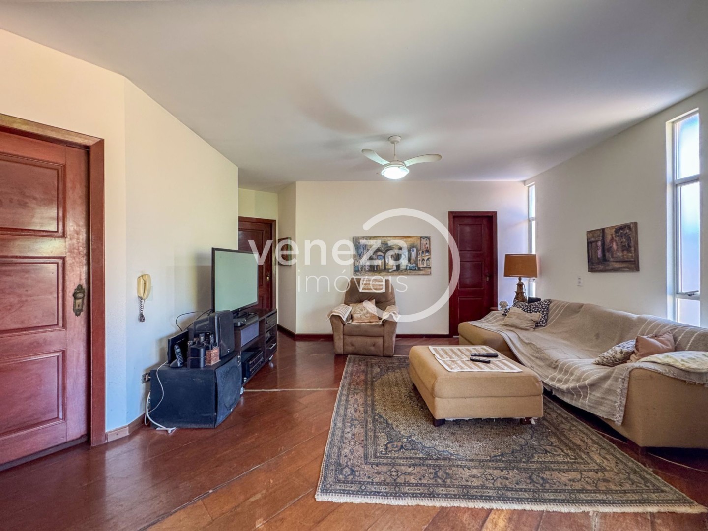 Casa Residencial para locação no bairro Caravelle de Londrina - Foto 23