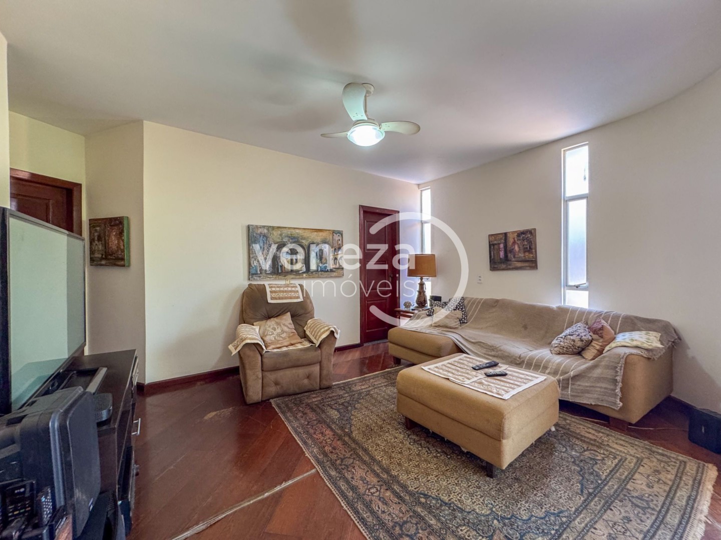 Casa Residencial para locação no bairro Caravelle de Londrina - Foto 24