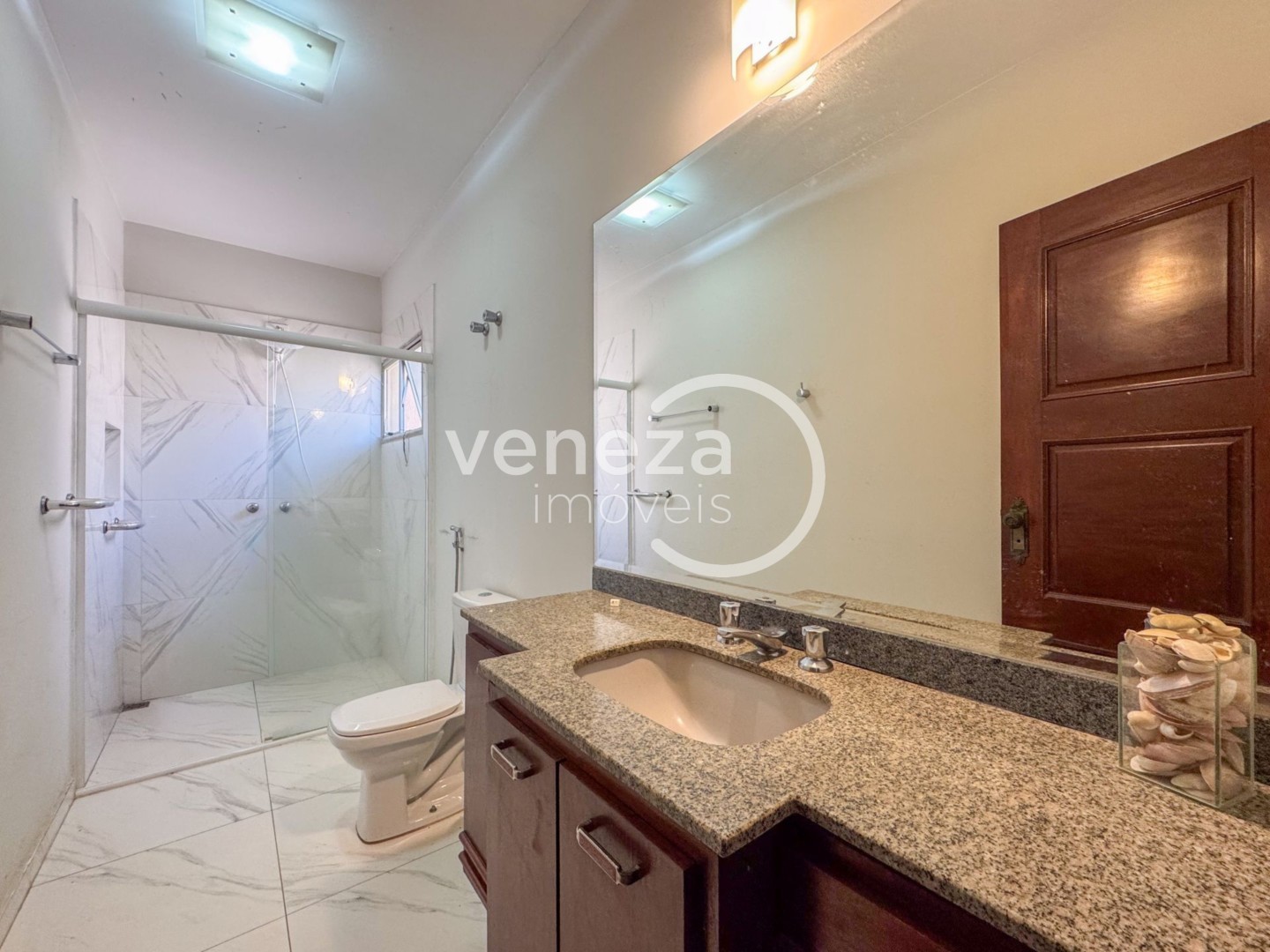 Casa Residencial para locação no bairro Caravelle de Londrina - Foto 35