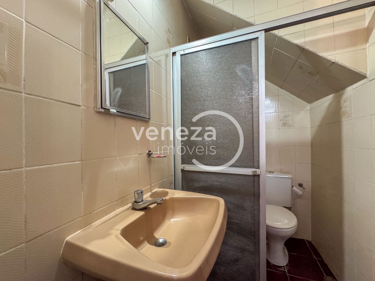 Casa Residencial para locação no bairro Caravelle de Londrina - Foto 56