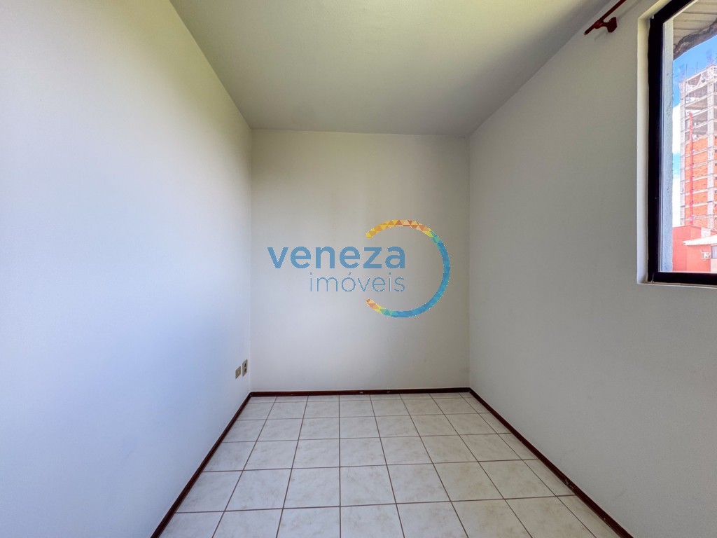 Apartamento para locação no bairro Gleba Palhano de Londrina com 42.96m<sup>2</sup> útil, 2 quartos, 1 vaga de garagem