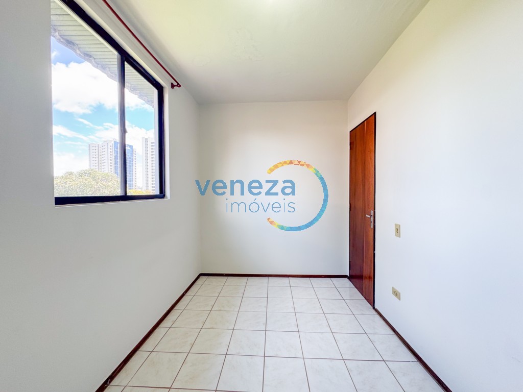 Apartamento para locação no bairro Gleba Palhano de Londrina com 42.96m<sup>2</sup> útil, 2 quartos, 1 vaga de garagem