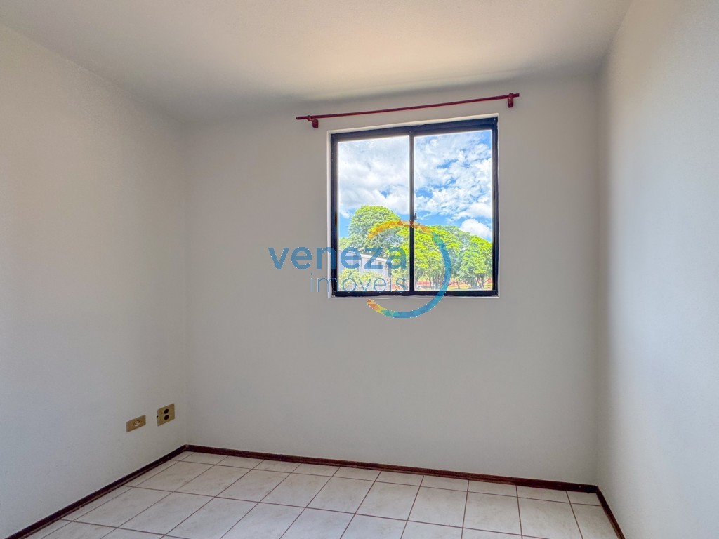 Apartamento para locação no bairro Gleba Palhano de Londrina com 42.96m<sup>2</sup> útil, 2 quartos, 1 vaga de garagem