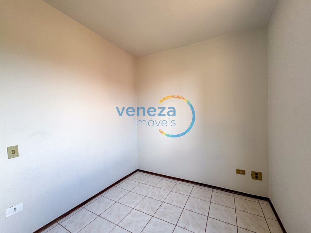 Apartamento para locação no bairro Gleba Palhano de Londrina com 42.96m<sup>2</sup> útil, 2 quartos, 1 vaga de garagem