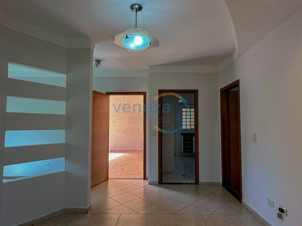 Casa Residencial para locacao no Vale do Arvoredo em Londrina com 220m² por R$ 7.250,00