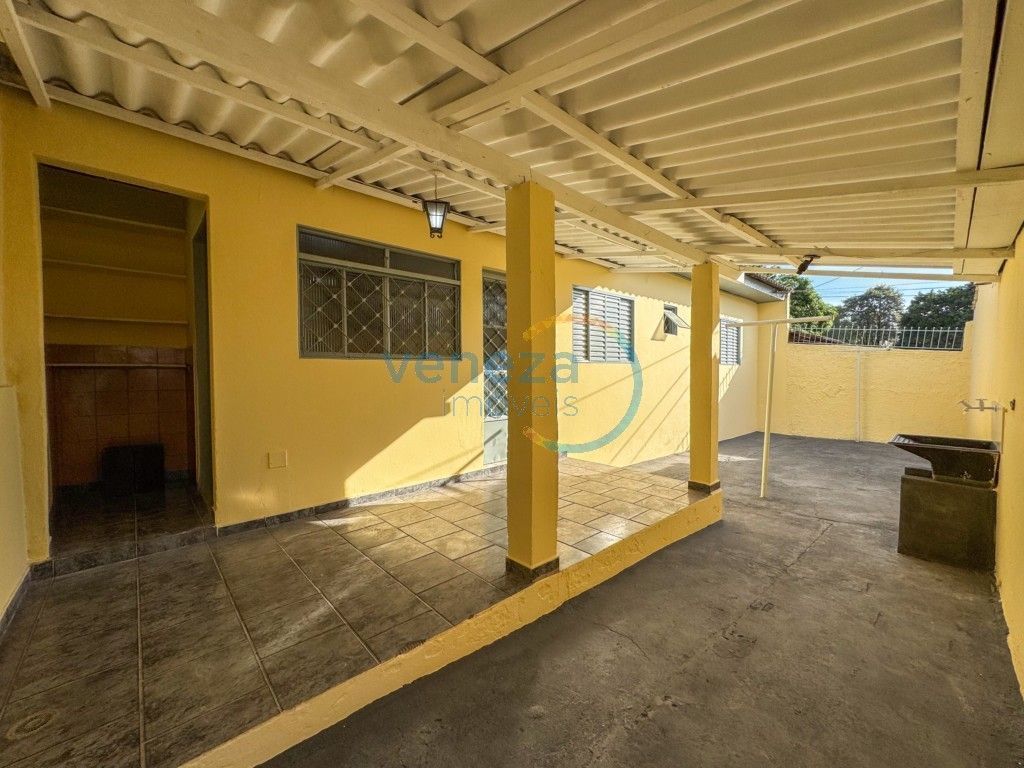 Casa Residencial para locacao no Portuguesa em Londrina com 45m² por R$ 1.125,00