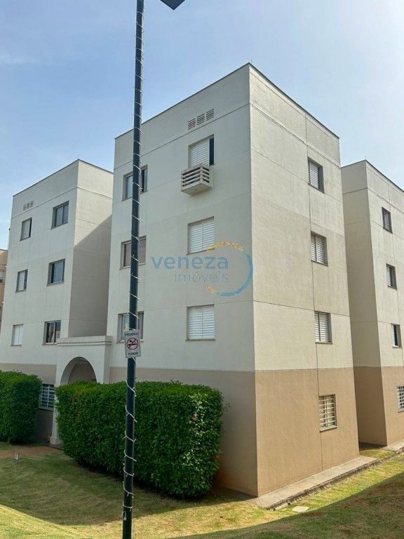 Apartamento para venda no Ouro Verde em Londrina com 76,24m² por R$ 179.000,00