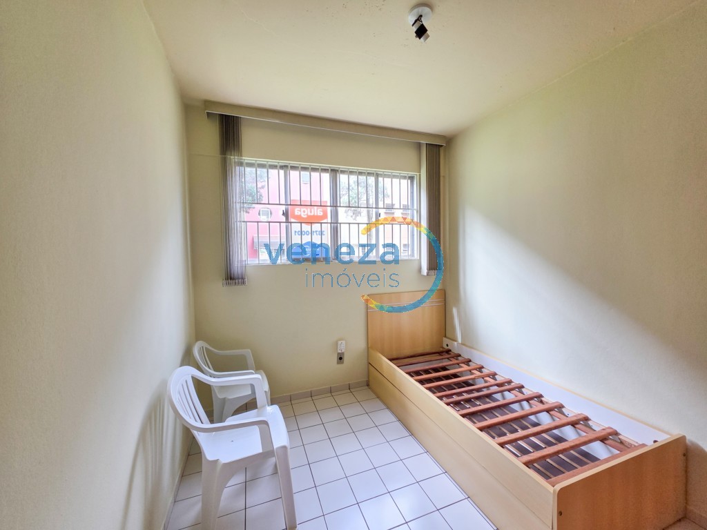 Apartamento para locação no bairro Cidade Universitaria de Londrina com 26.15m<sup>2</sup> útil, 1 quarto, 1 vaga de garagem