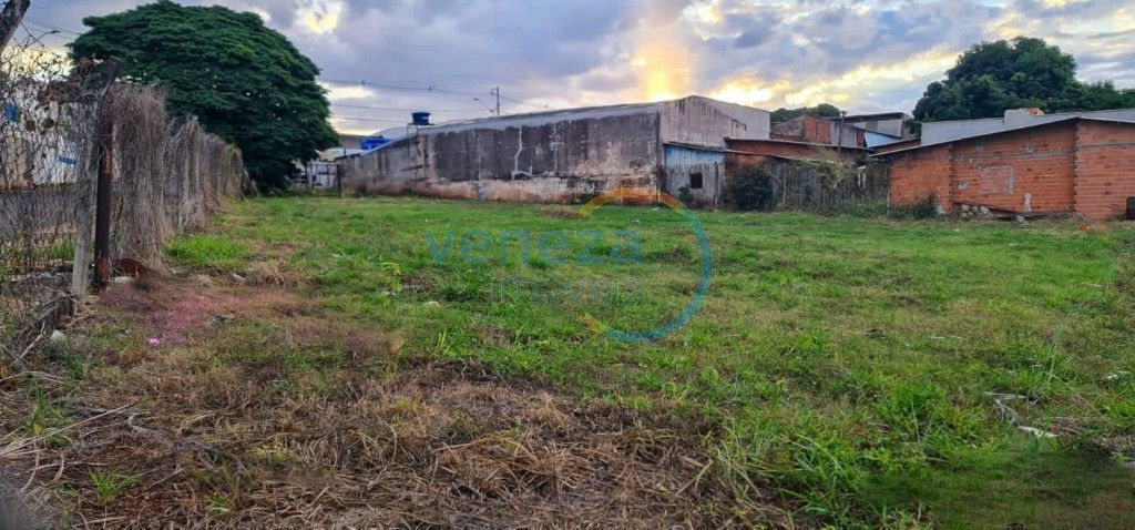 Terreno para venda no Fraternidade em Londrina com 1.121m² por R$ 1.150.000,00