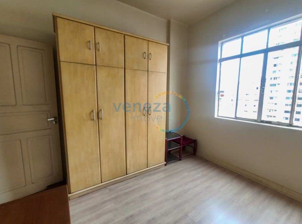 Apartamento à venda no bairro Centro de Londrina com 65m<sup>2</sup> útil, 2 quartos