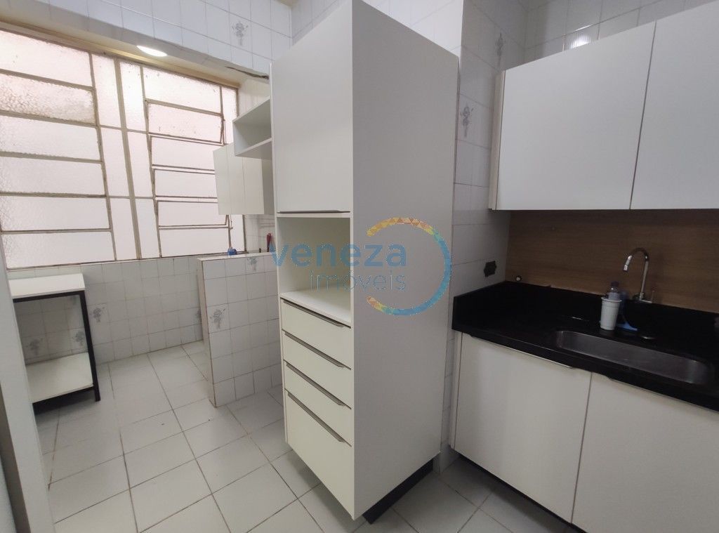 Apartamento à venda no bairro Centro de Londrina com 65m<sup>2</sup> útil, 2 quartos