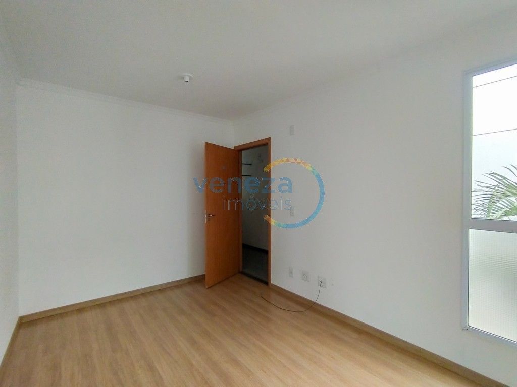 Apartamento para venda no Gleba Esperanca em Londrina com 70m² por R$ 185.000,00