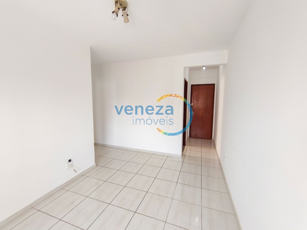 Apartamento para locacao no Centro em Londrina com 66,09m² por R$ 1.300  - Foto 3