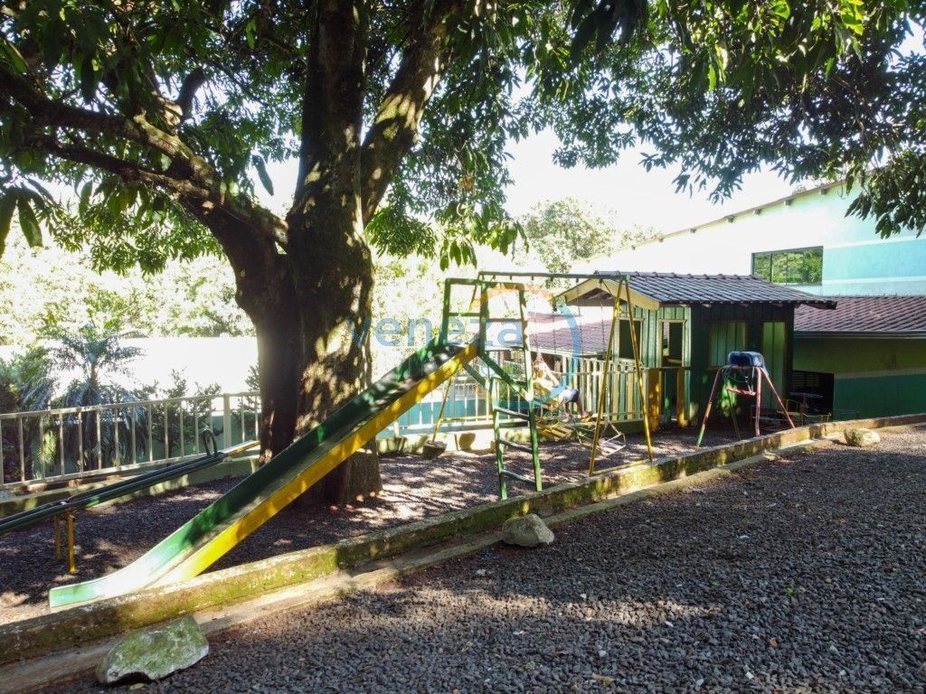 Chácara-imóvel-rural à venda no bairro Jardim das Flores de Rolandia com 12000m<sup>2</sup> útil, 3 quartos, 1 vaga de garagem