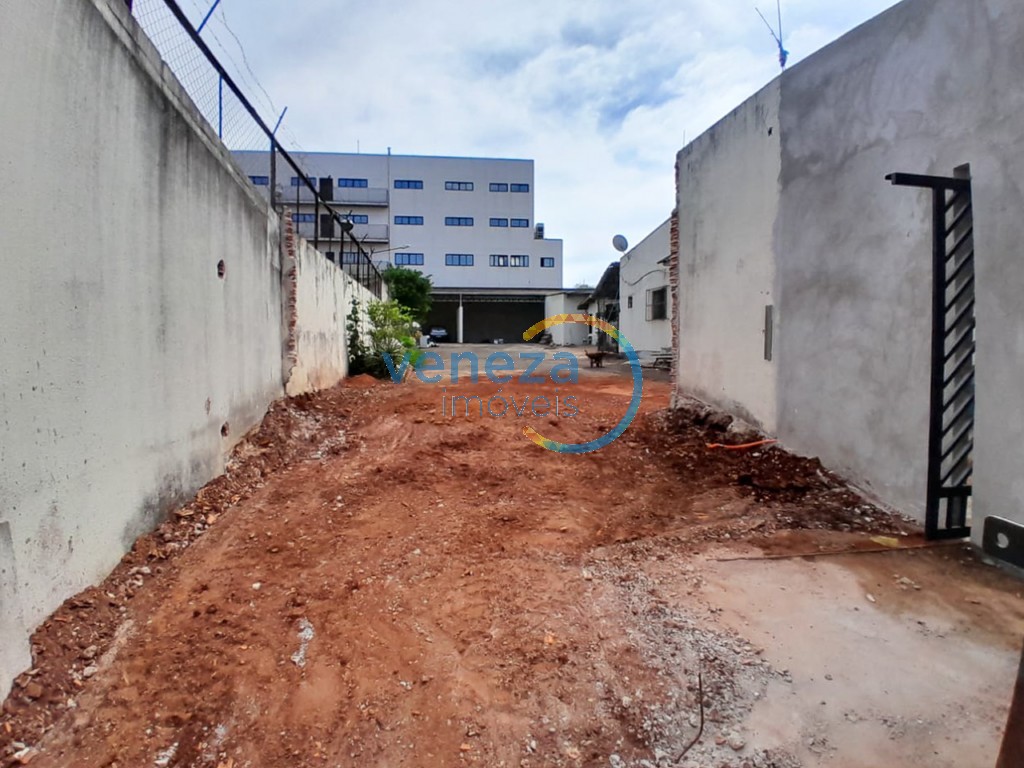 Salão-loja para locacao no Centro em Londrina com 327m² por R$ 4.200,00