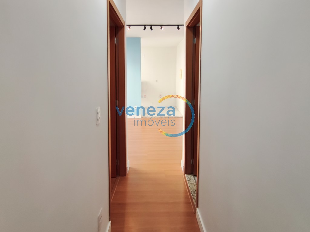 Apartamento para locação no bairro Gleba Palhano de Londrina com 46m<sup>2</sup> útil, 2 quartos, 1 vaga de garagem
