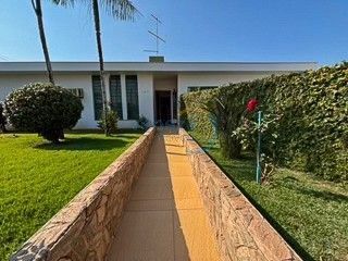 Casa Residencial para venda no California em Londrina com 190,69m² por R$ 650.000,00