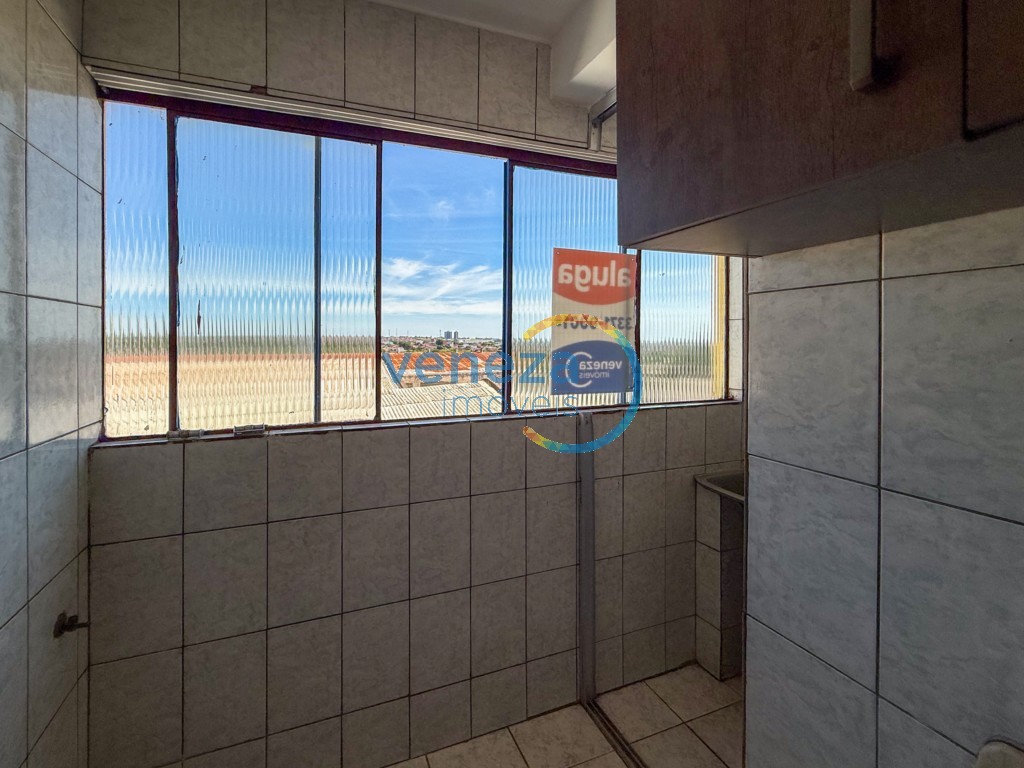 Apartamento para locação no bairro Centro de Londrina com 36m<sup>2</sup> útil, 1 quarto