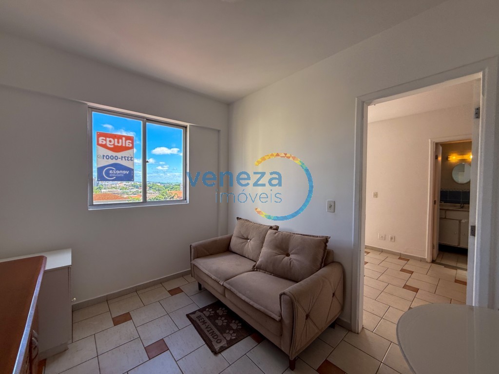 Apartamento para locação no bairro Centro de Londrina com 34.4m<sup>2</sup> útil, 1 quarto, 1 vaga de garagem