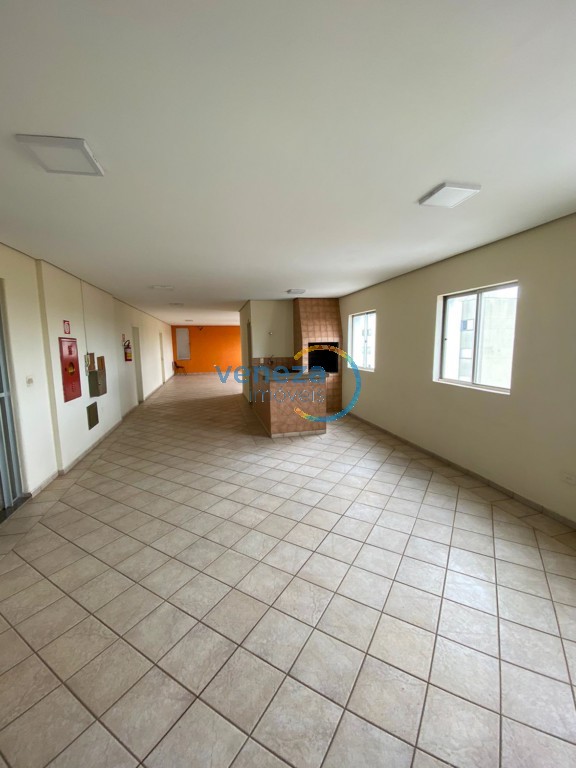 Apartamento para locação no bairro Centro de Londrina com 34.4m<sup>2</sup> útil, 1 quarto, 1 vaga de garagem