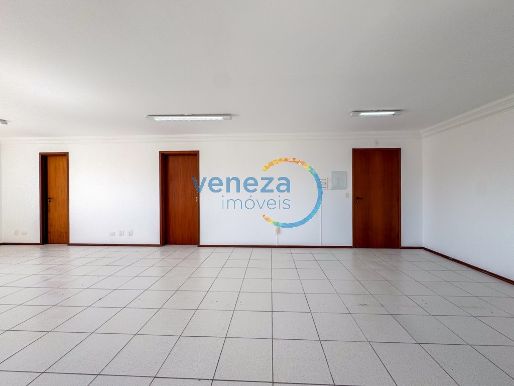 Sala à venda no bairro Centro de Londrina com 90m<sup>2</sup> útil, 1 vaga de garagem