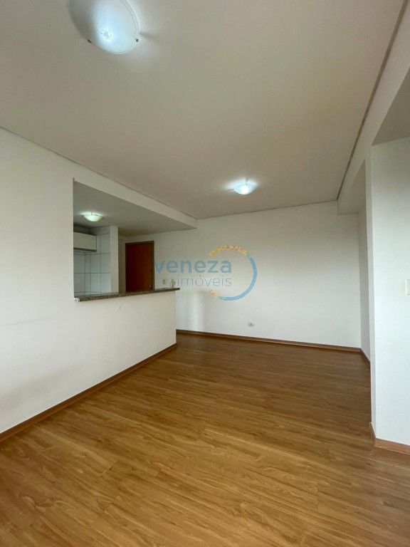Apartamento para venda no Centro em Londrina com 119,28m² por R$ 330.000,00