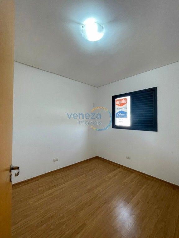 Apartamento à venda no bairro Centro de Londrina com 58.55m<sup>2</sup> útil, 2 quartos, 2 vagas de garagem