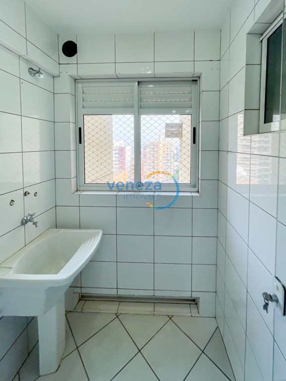 Apartamento à venda no bairro Centro de Londrina com 86.94m<sup>2</sup> útil, 3 quartos, 2 vagas de garagem