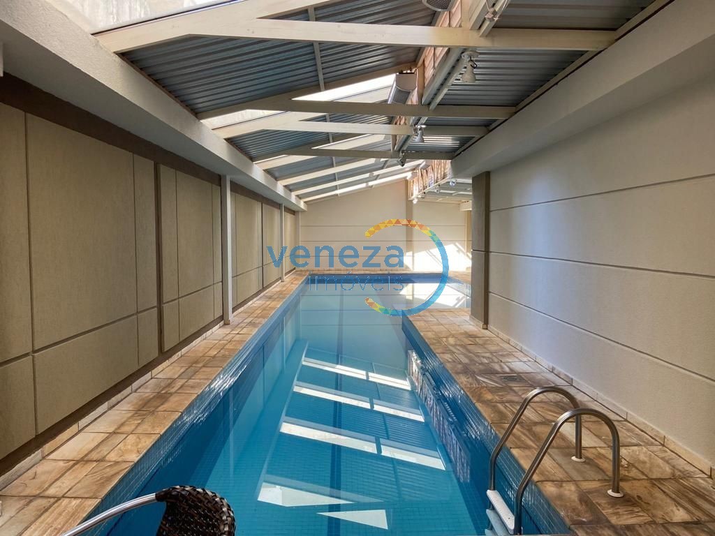 Apartamento à venda no bairro Centro de Londrina com 86.94m<sup>2</sup> útil, 3 quartos, 2 vagas de garagem
