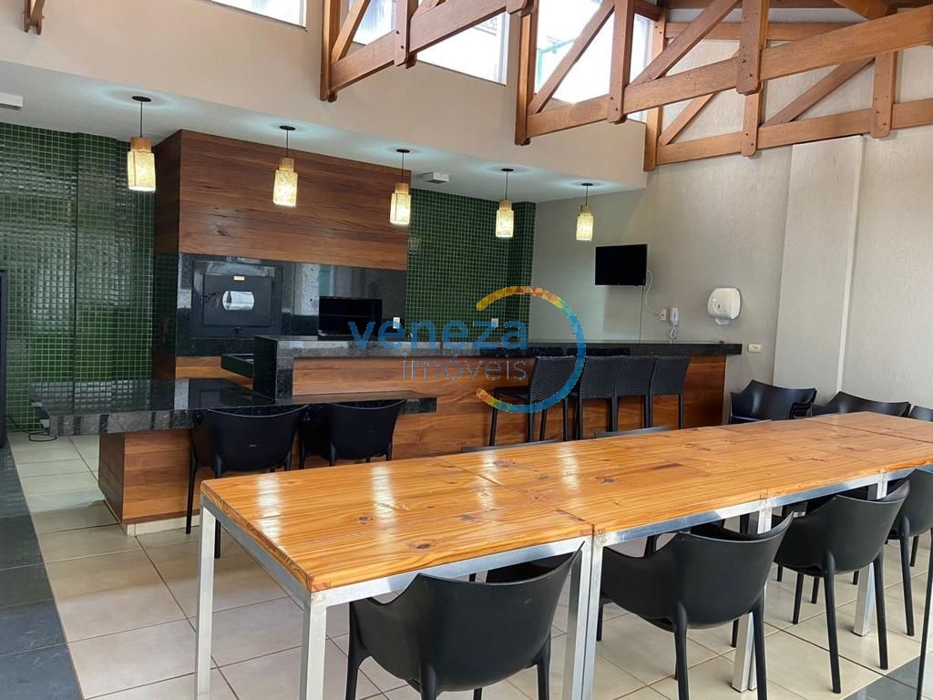 Apartamento à venda no bairro Centro de Londrina com 86.94m<sup>2</sup> útil, 3 quartos, 2 vagas de garagem