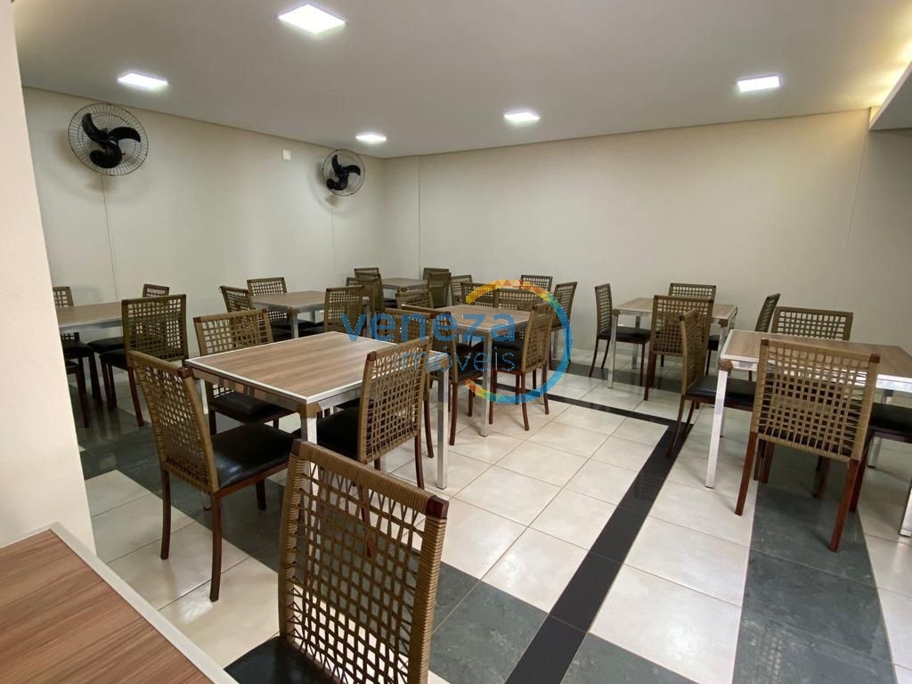 Apartamento à venda no bairro Centro de Londrina com 86.94m<sup>2</sup> útil, 3 quartos, 2 vagas de garagem