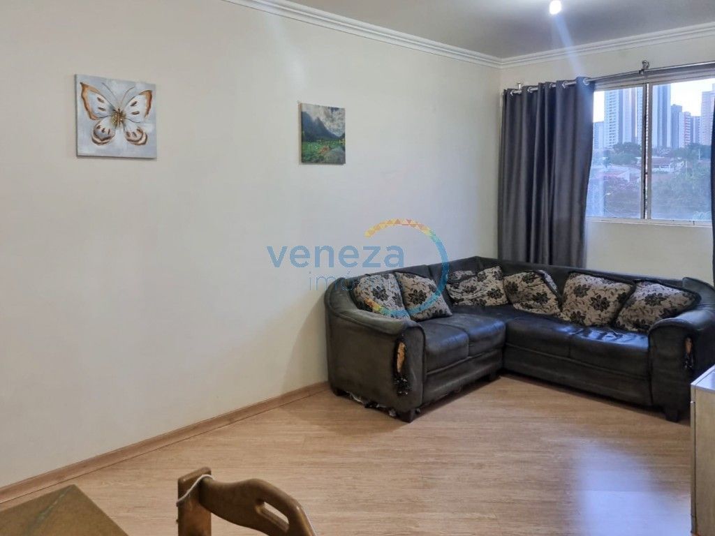 Apartamento para venda no Claudia em Londrina com 88,11m² por R$ 295.000,00