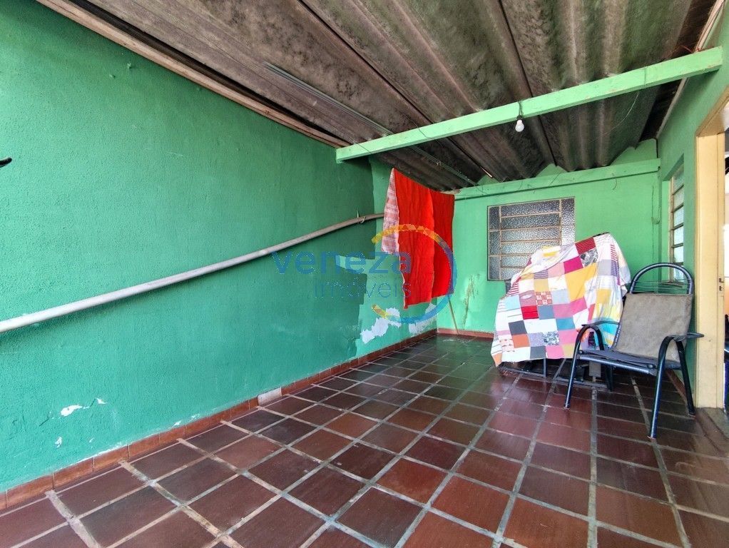 Casa Residencial para venda no Parigot de Souza 2 em Londrina com 98m² por R$ 200.000,00