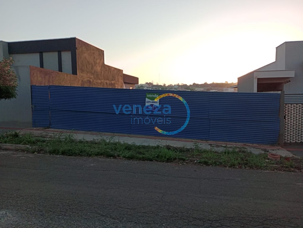 Terreno à venda no bairro Universidade de Londrina com 250m<sup>2</sup> total
