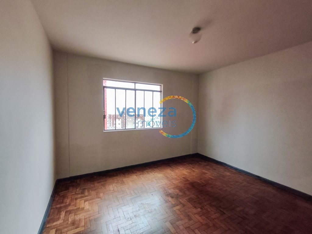 Apartamento para locação no bairro Centro de Londrina com 90m<sup>2</sup> útil, 3 quartos