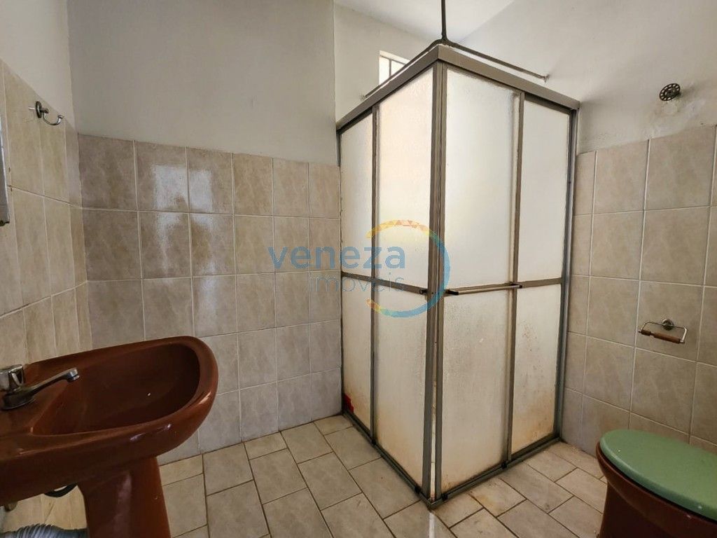 Apartamento para locação no bairro Centro de Londrina com 90m<sup>2</sup> útil, 3 quartos