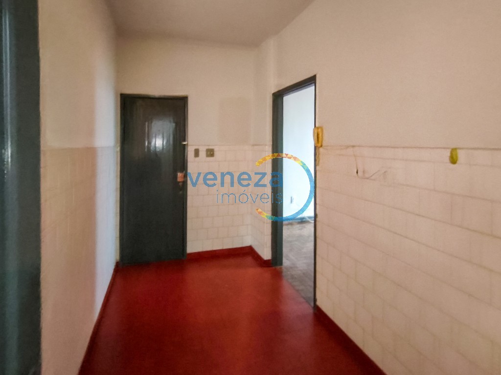 Apartamento para locação no bairro Centro de Londrina com 90m<sup>2</sup> útil, 3 quartos