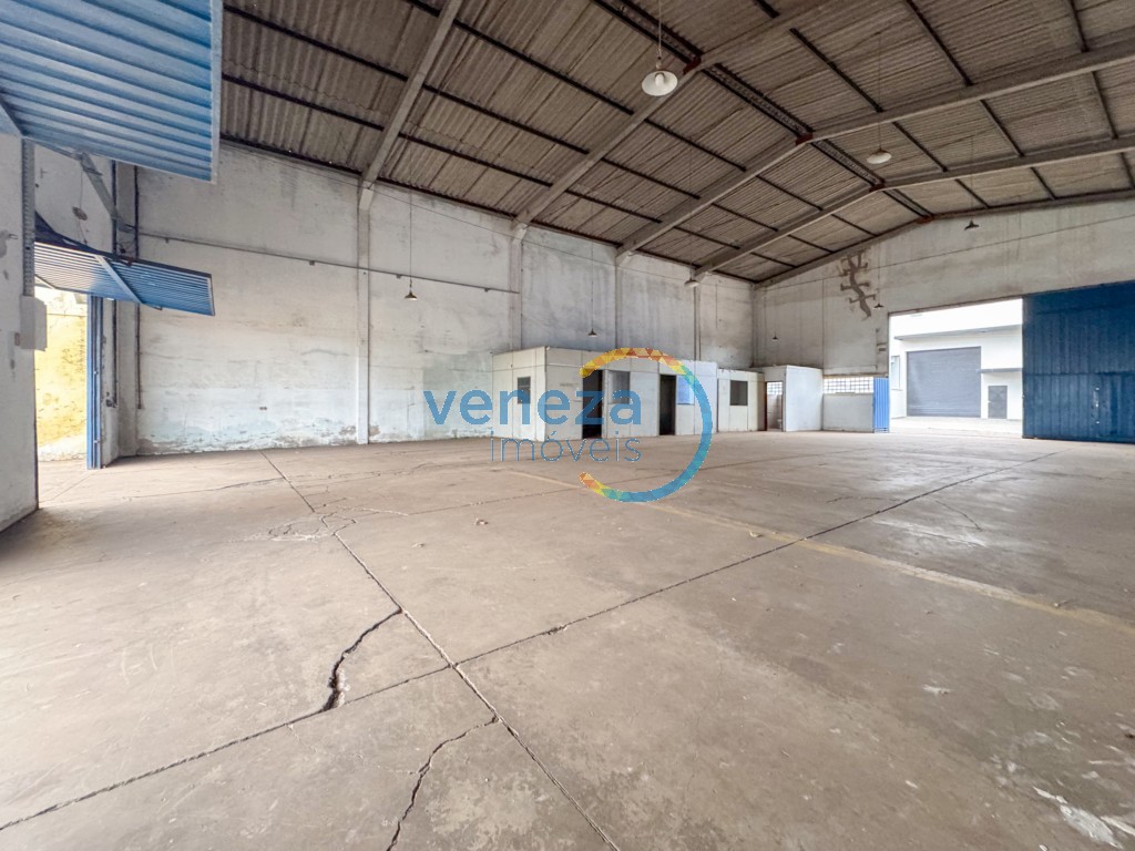 Barracão à venda no bairro Santo Amaro de Cambe com 333.5m<sup>2</sup> útil