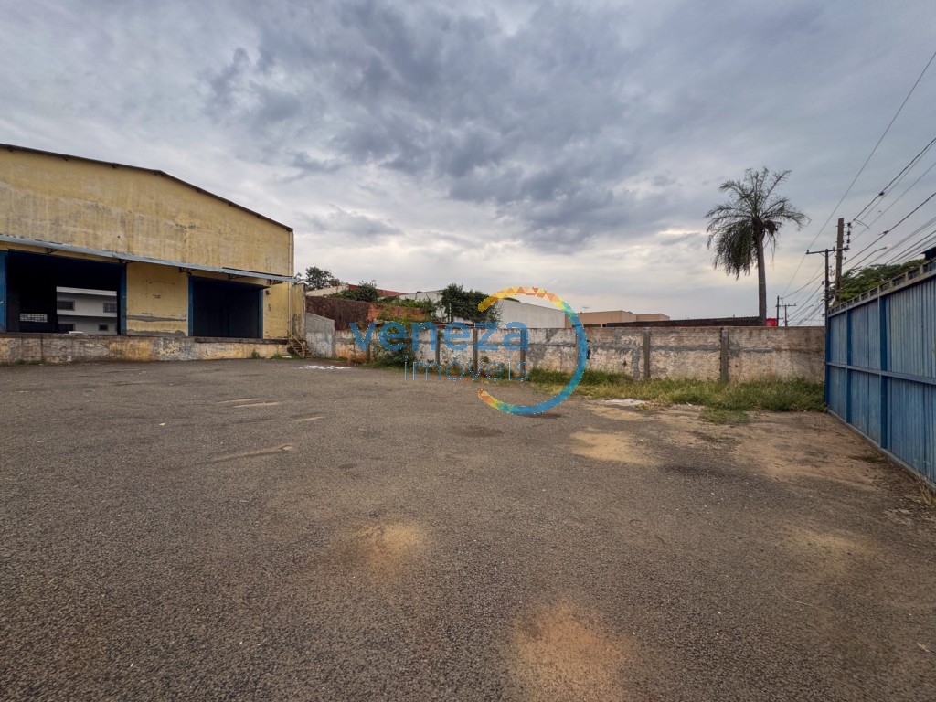 Barracão à venda no bairro Santo Amaro de Cambe com 333.5m<sup>2</sup> útil