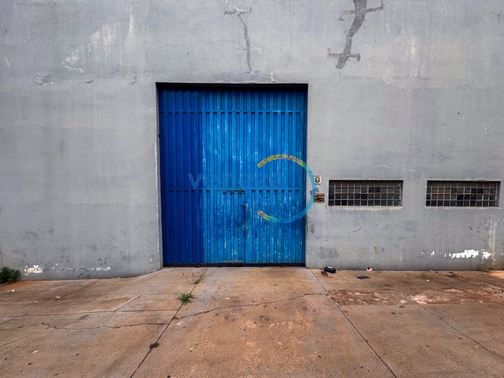 Barracão à venda no bairro Santo Amaro de Cambe com 333.5m<sup>2</sup> útil